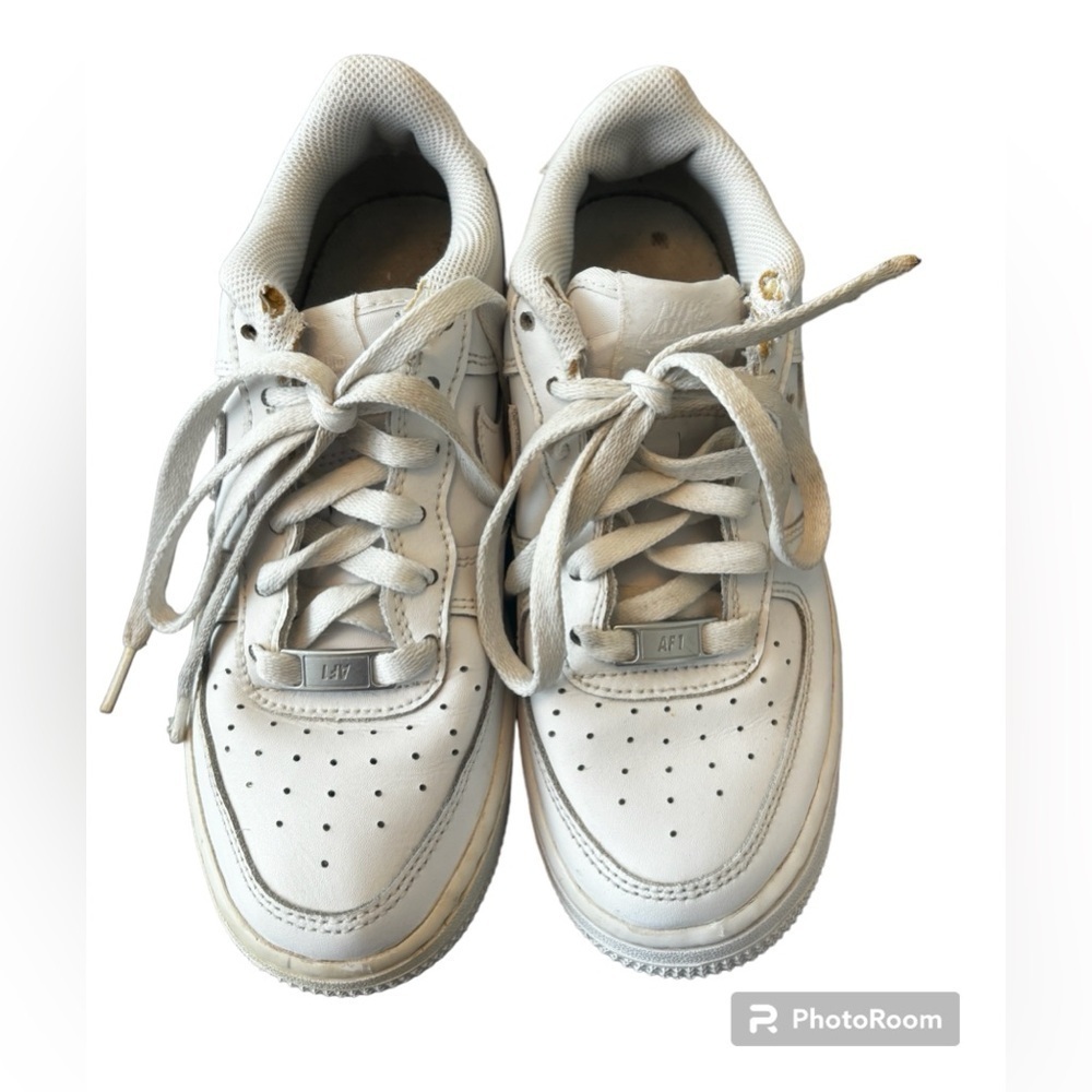Youth size 4 Nike Air-force ones. Used. All white.